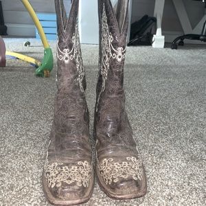Corral women’s size 7 boots